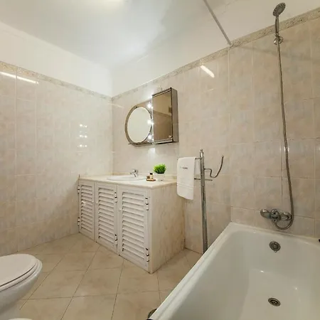 Apartment B30 - T2